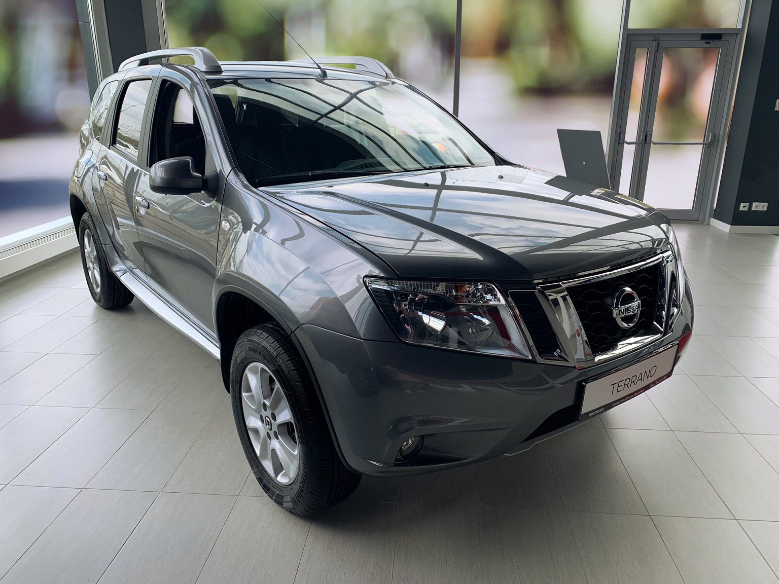 Nissan Terra 2018